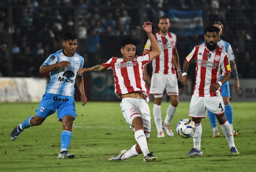 San Martín venció 2 a 0 a Gimnasia de Jujuy en Ciudadela
